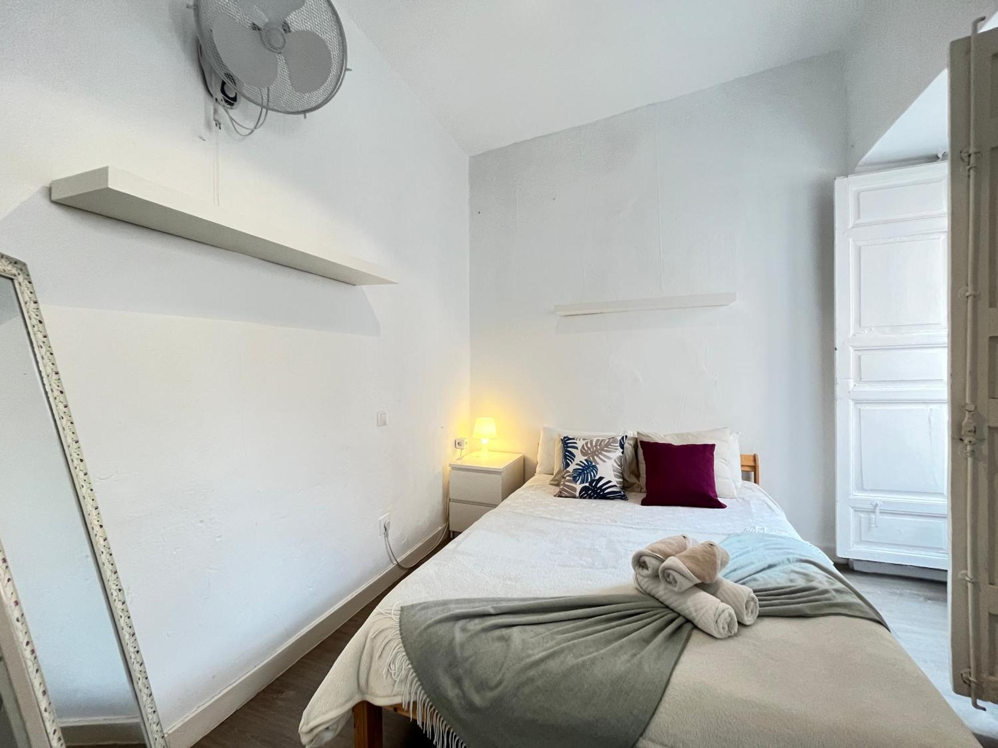 Ile Aina Exterior Nuevo Pena Daire Madrid Dış mekan fotoğraf