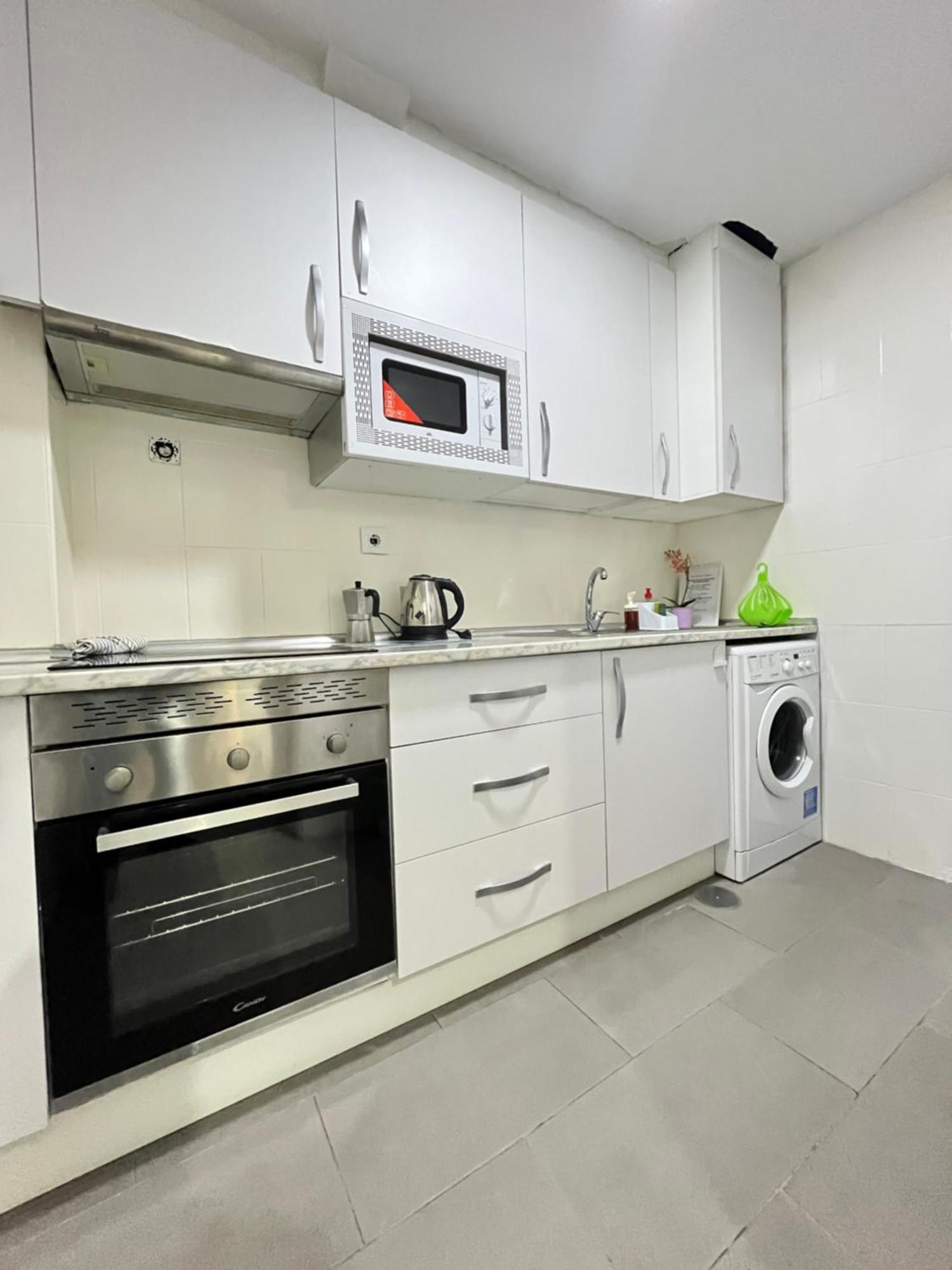 Ile Aina Exterior Nuevo Pena Daire Madrid Dış mekan fotoğraf